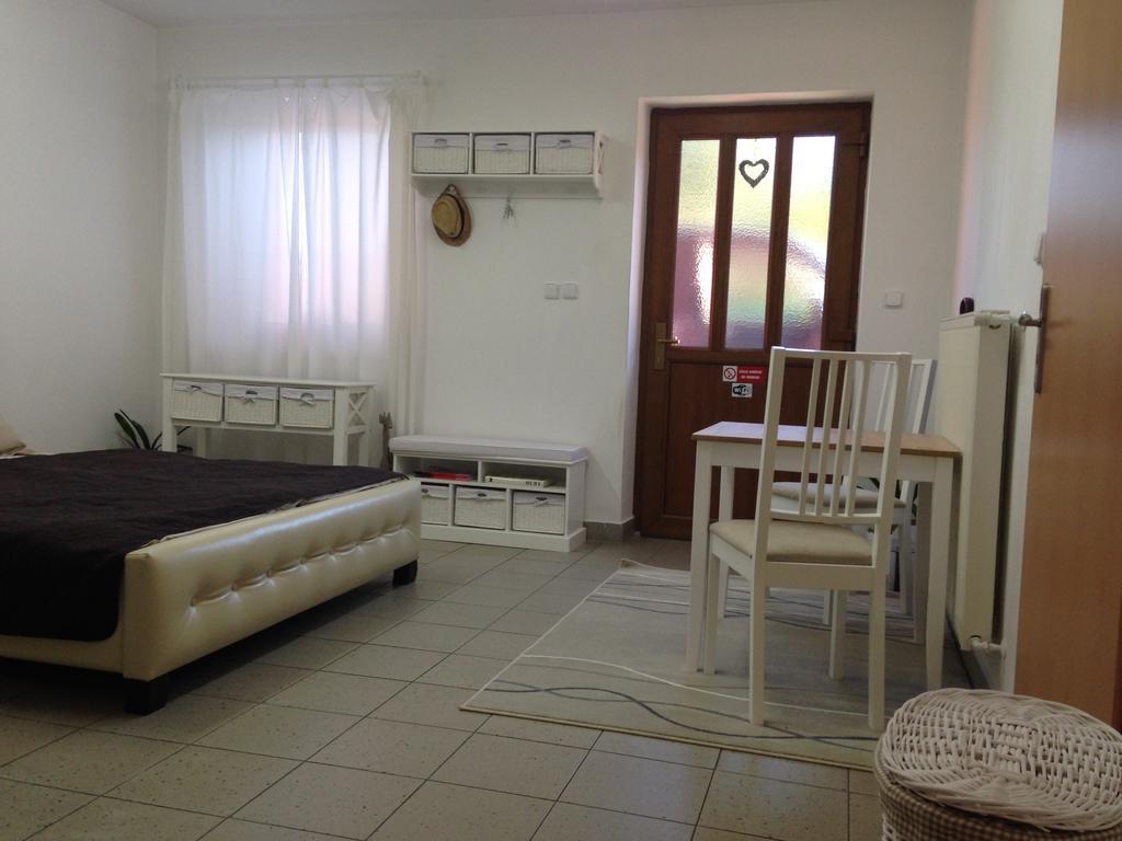 Apartman Kajov Apartment Екстериор снимка